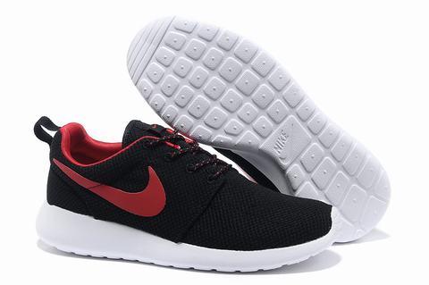 roshe run floral pas cher
