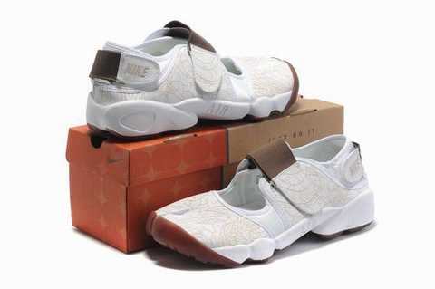 foot locker chaussures nike foot locker chaussures nike